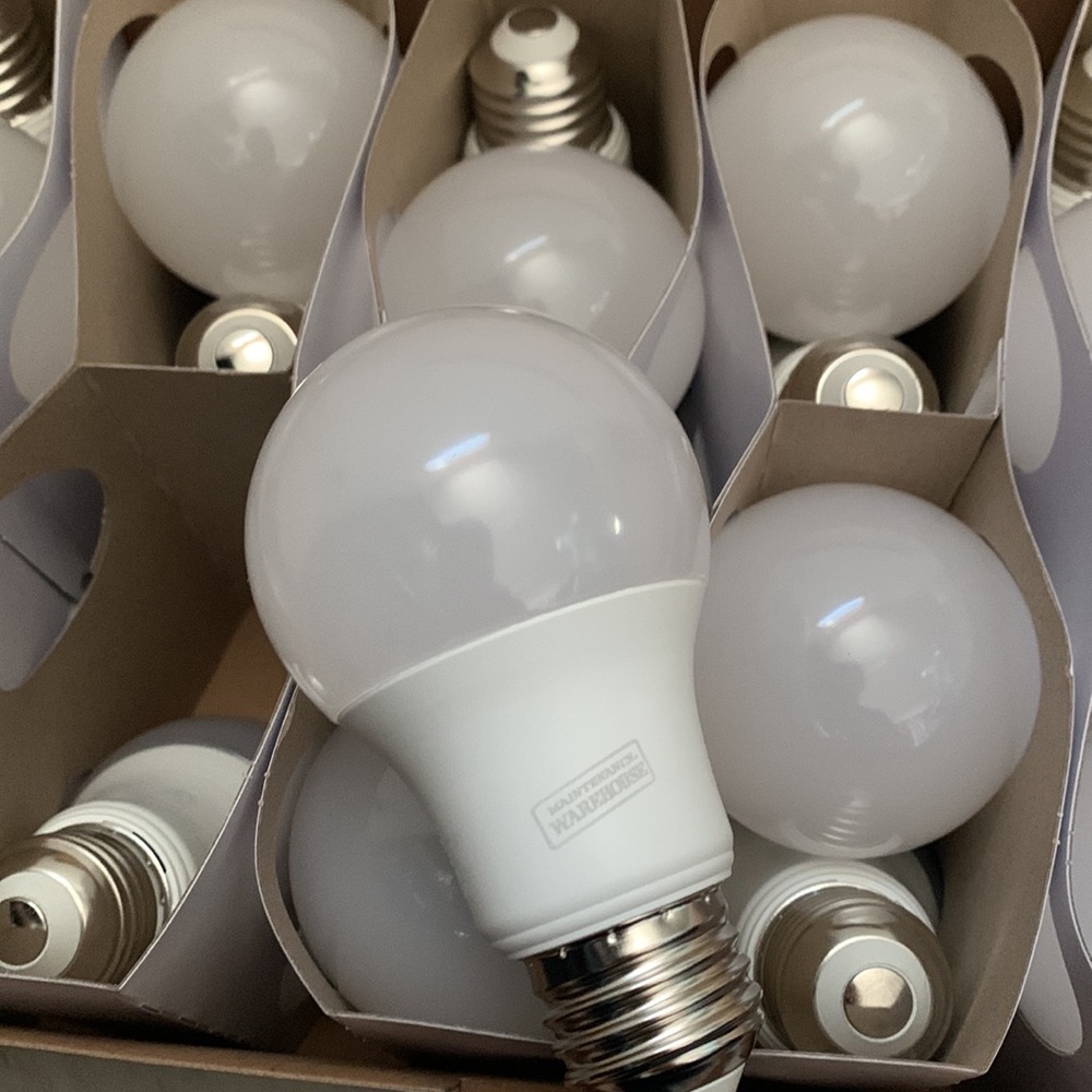 LED bulbs - Picture 3 of 5